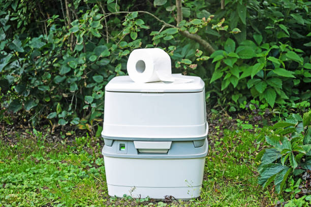 Best Porta potty rental near me  in Aquebogue, NY