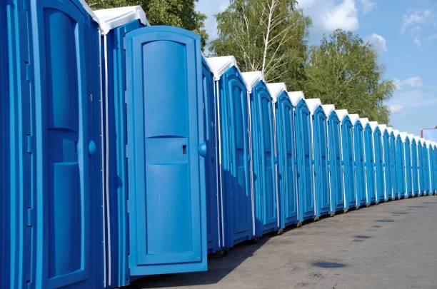 Portable Toilet Options We Offer in Aquebogue, NY